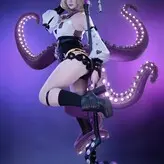 Plathong голая #0004