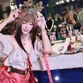 Plathong голая #0005