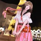 Plathong голая #0011