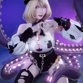 Plathong голая #0022