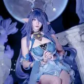 Plathong голая #0029