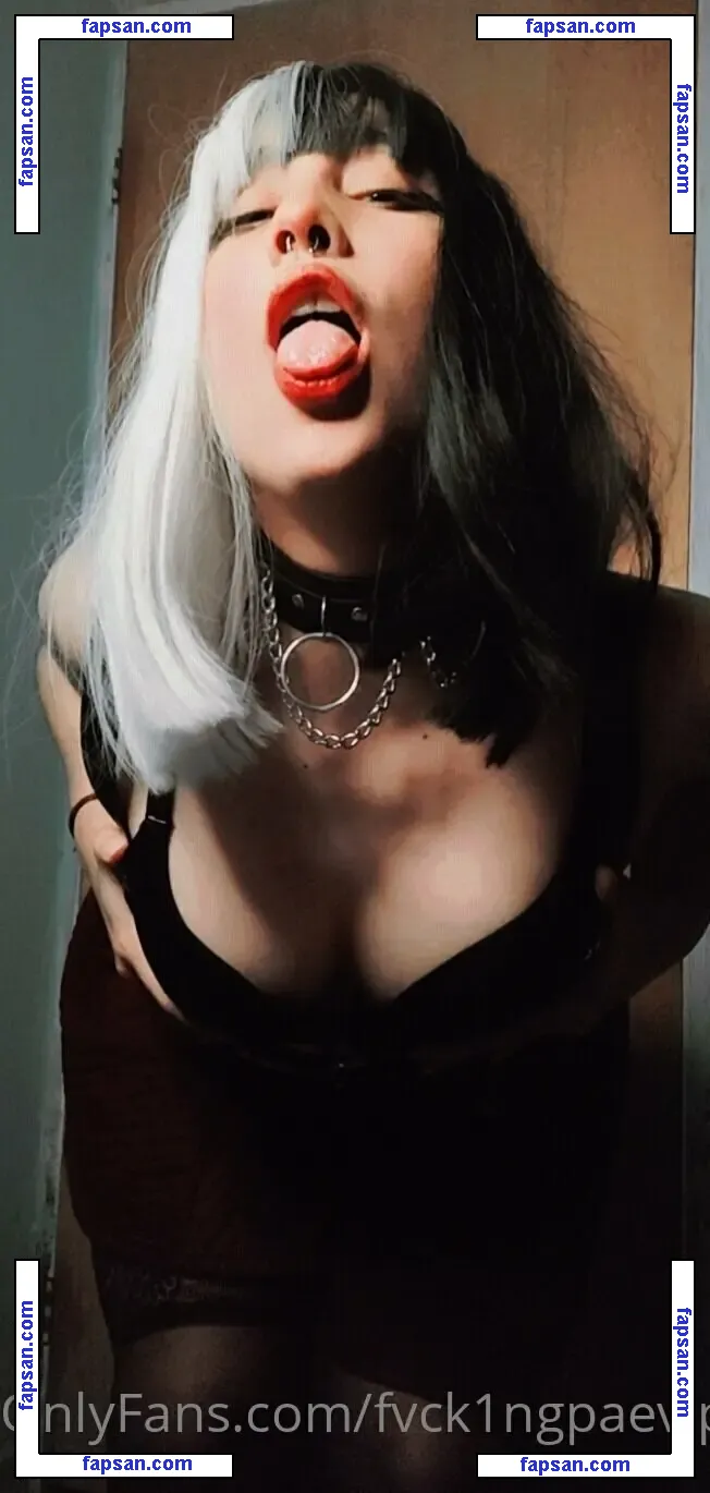 playfulgothdomme nude photo #0013 from OnlyFans