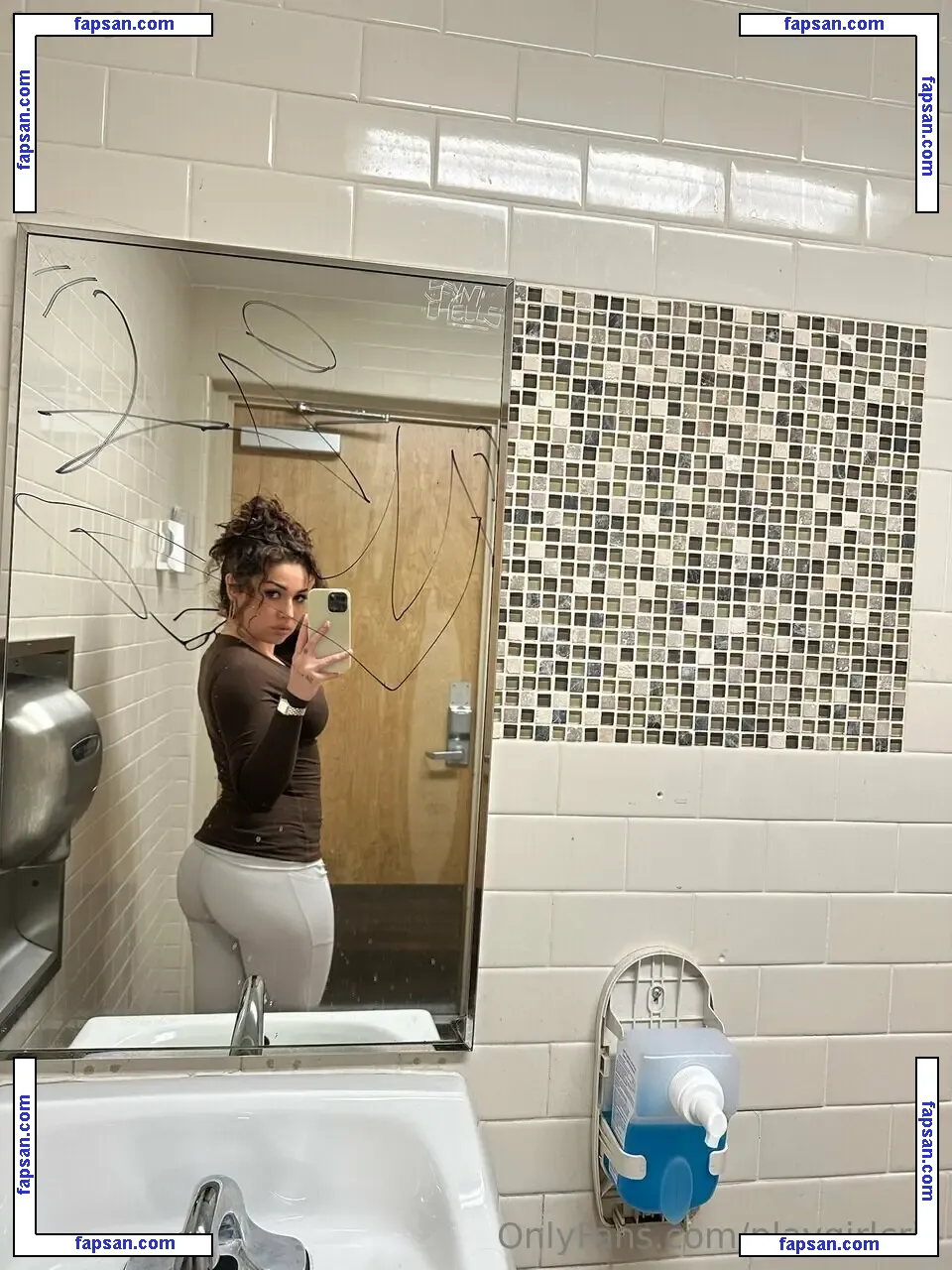 playgirlcris nude photo #0090 from OnlyFans