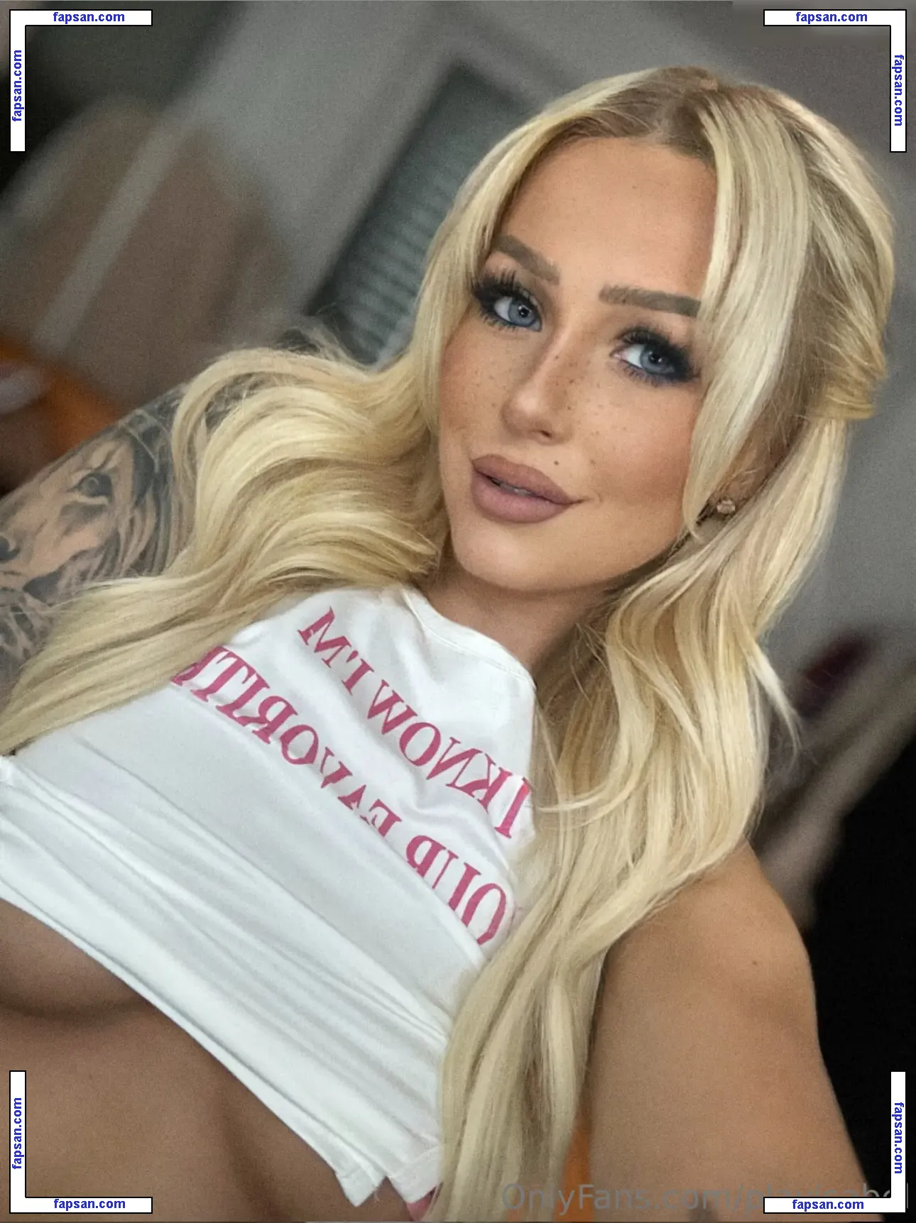 Playisabel nude photo #0002 from OnlyFans