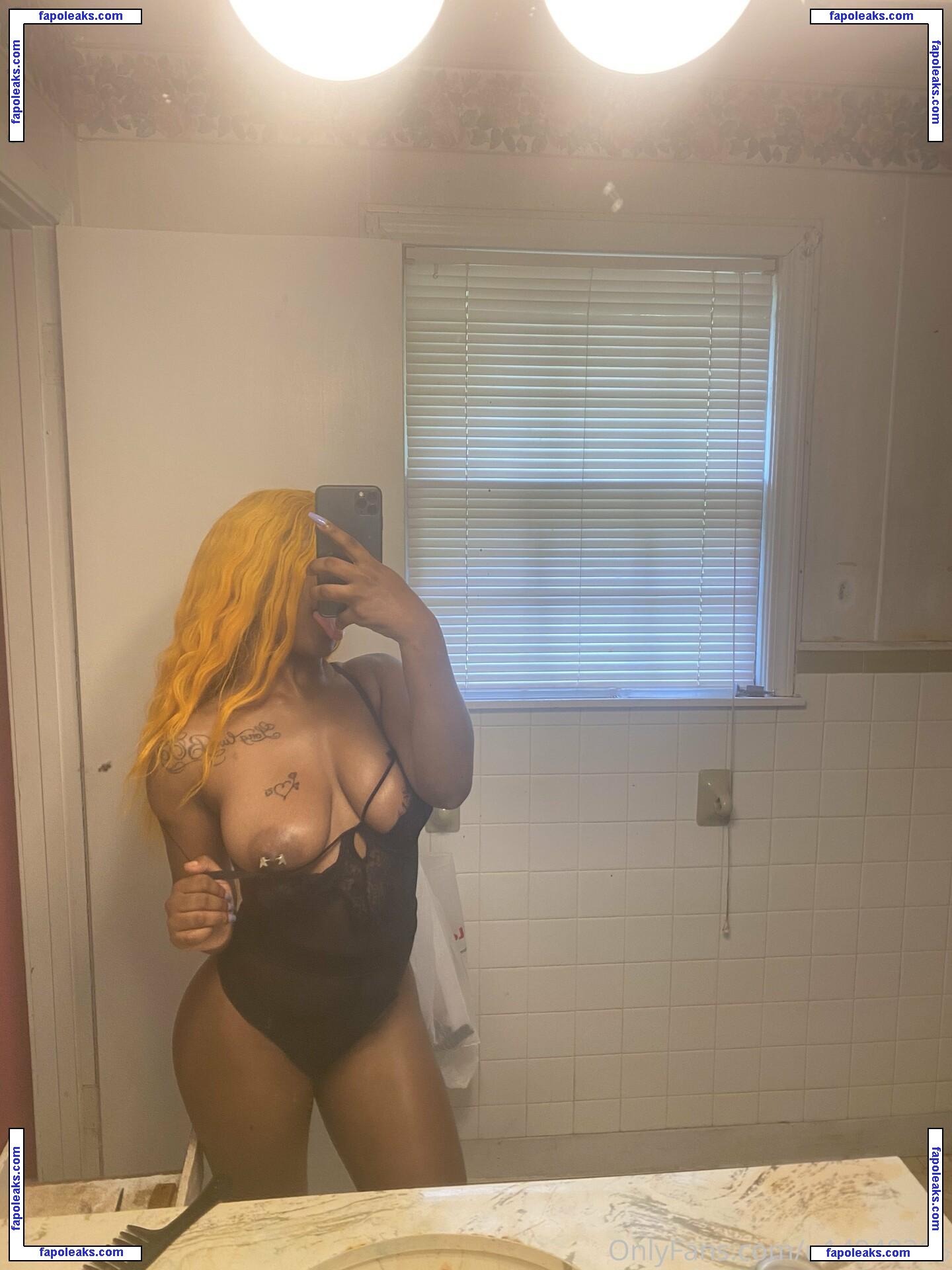 playwithmocha / daisybthepup nude photo #0027 from OnlyFans