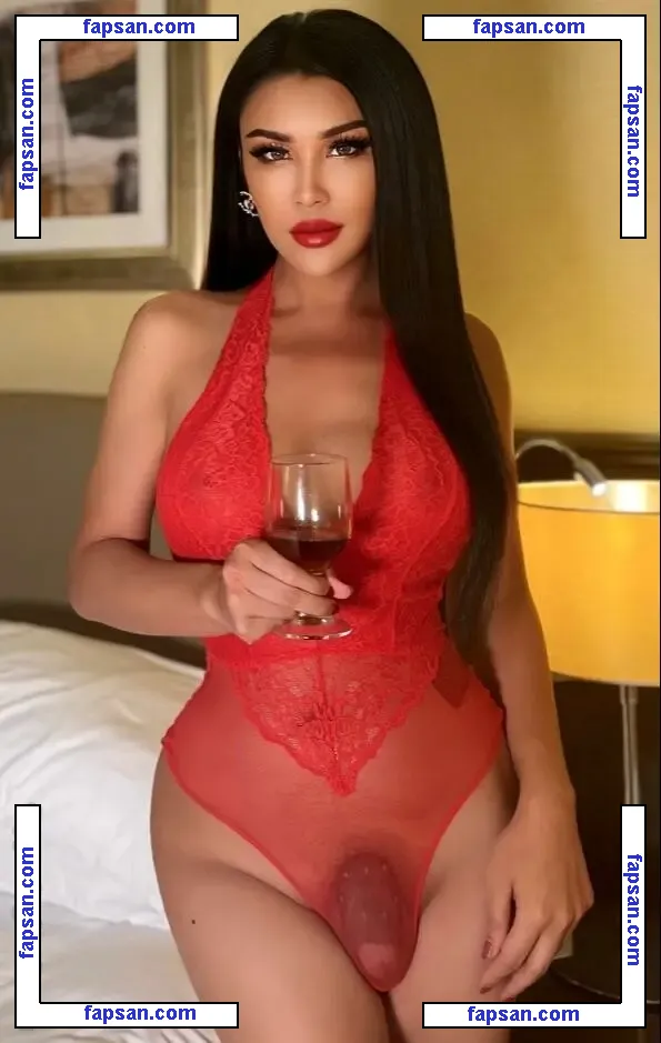 ployshayada nude photo #0007 from OnlyFans