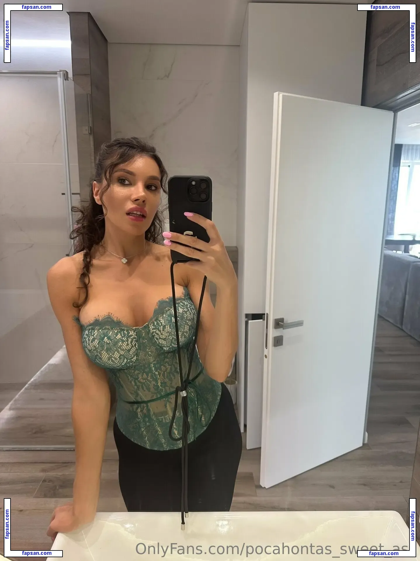 pocahontas_sweet_ass nude photo #0015 from OnlyFans