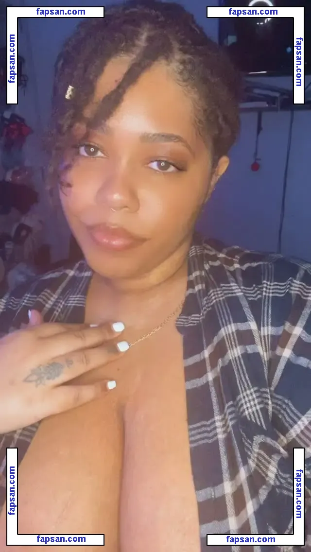 poetic_ignorancee nude photo #0002 from OnlyFans