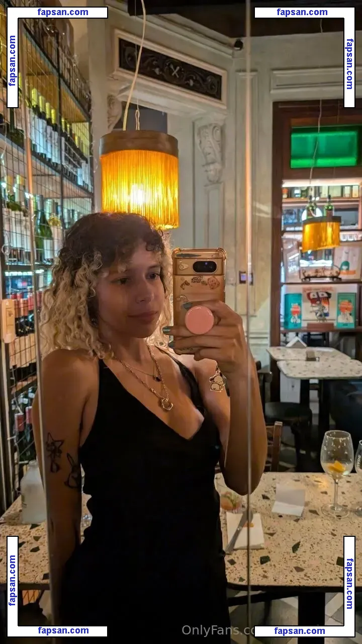 poisonbloom nude photo #0030 from OnlyFans