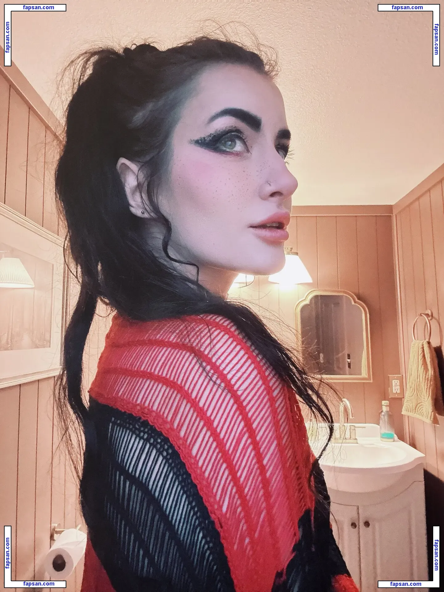 Pokket голая фото #0667 с Онлифанс