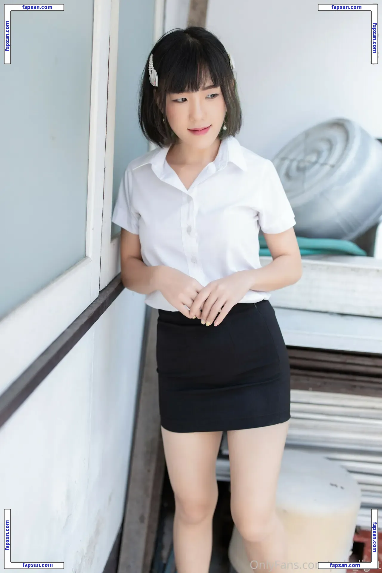 pole_light nude photo #0475 from OnlyFans