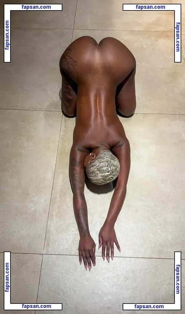 Poliana Ferreira nude photo #0038 from OnlyFans