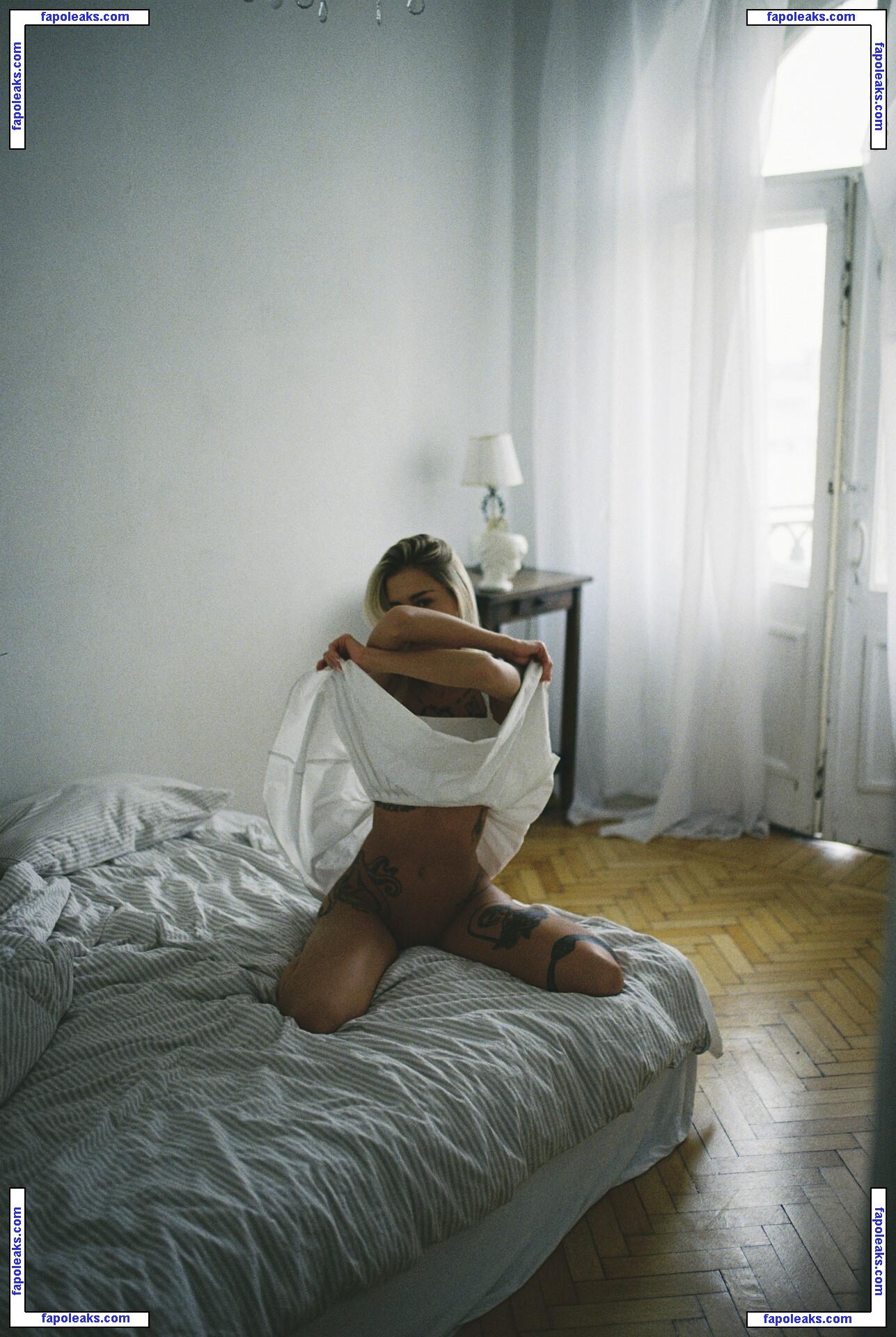 Polina Rahmanova / The.poli.ce / poli.pops nude photo #0057 from OnlyFans