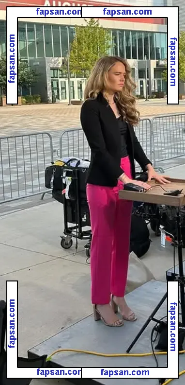 Political Ladies nude photo #0005 from OnlyFans