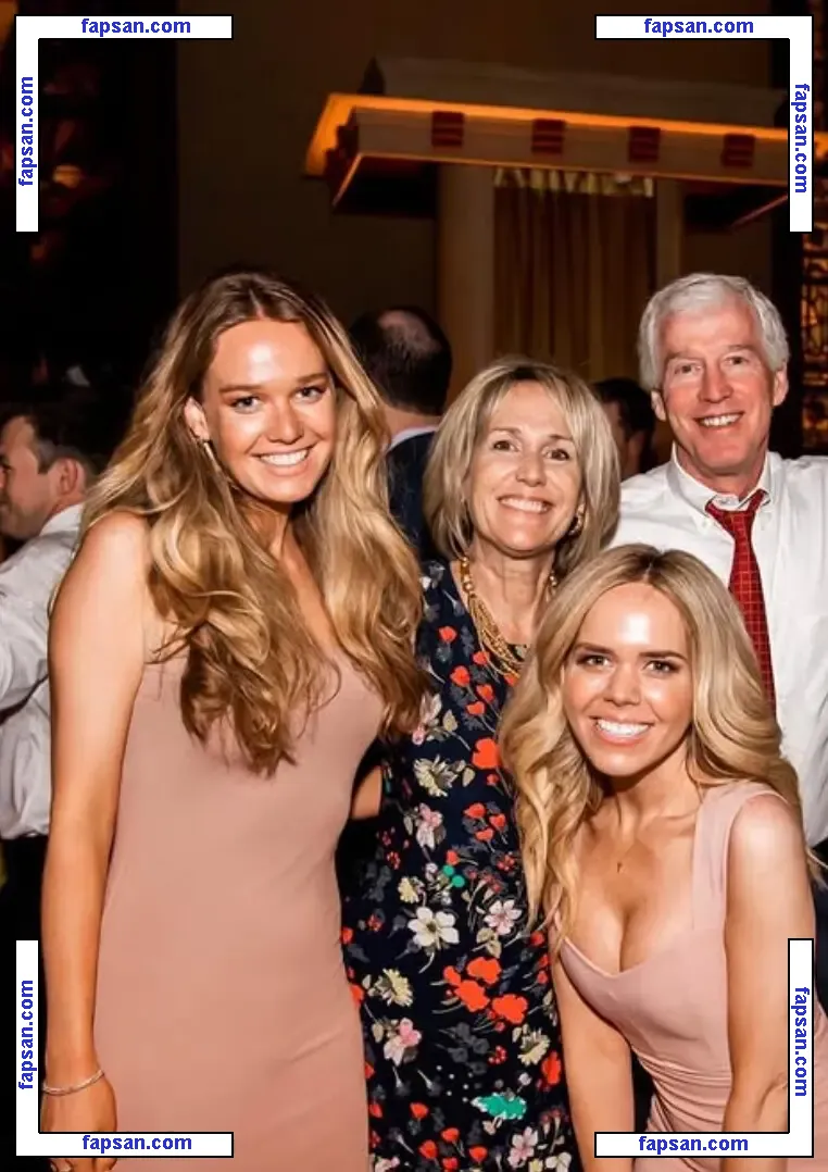 Political Ladies nude photo #0019 from OnlyFans