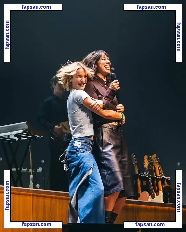 Pommelien Thijs nude photo #0171 from OnlyFans