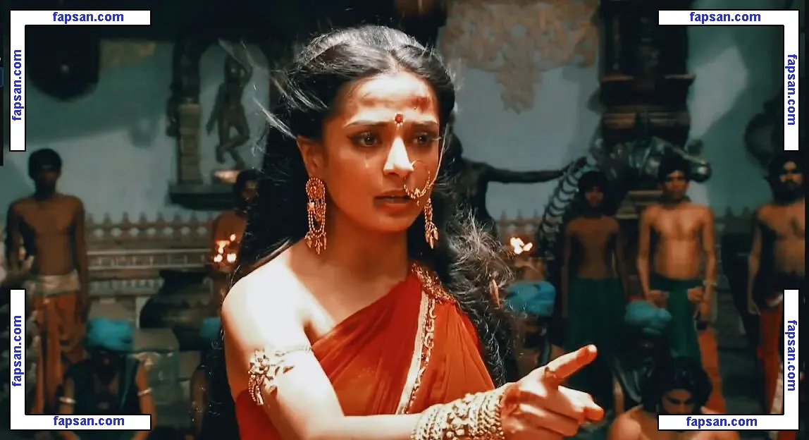 Pooja Sharma nude photo #0003 from OnlyFans