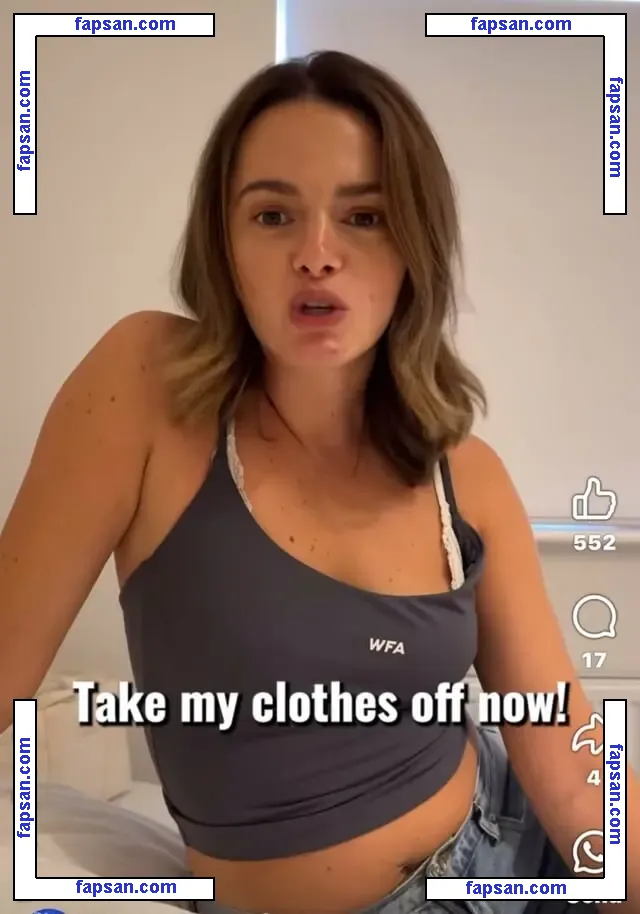 Poppy Hollins nude photo #0004 from OnlyFans