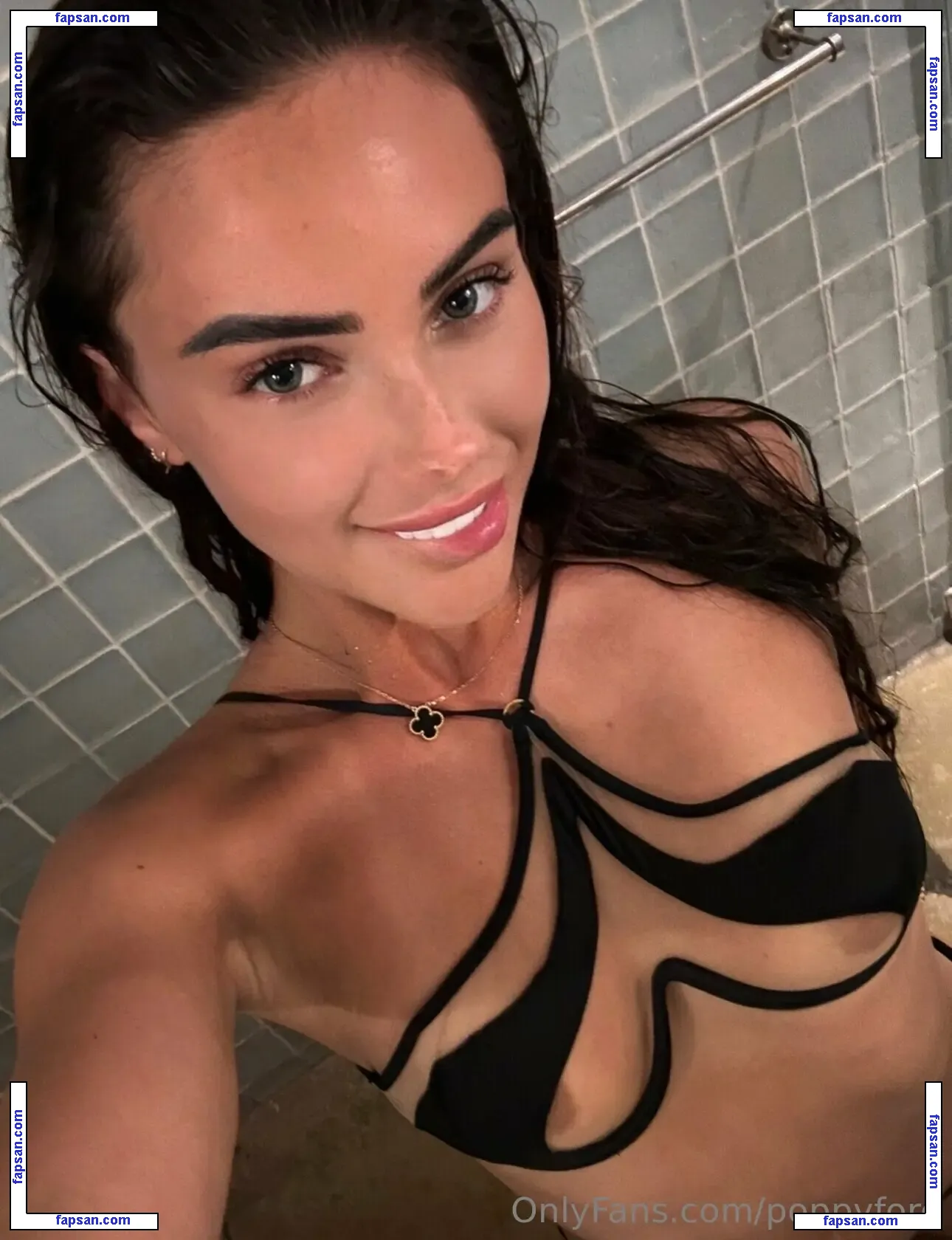poppyford nude photo #0065 from OnlyFans