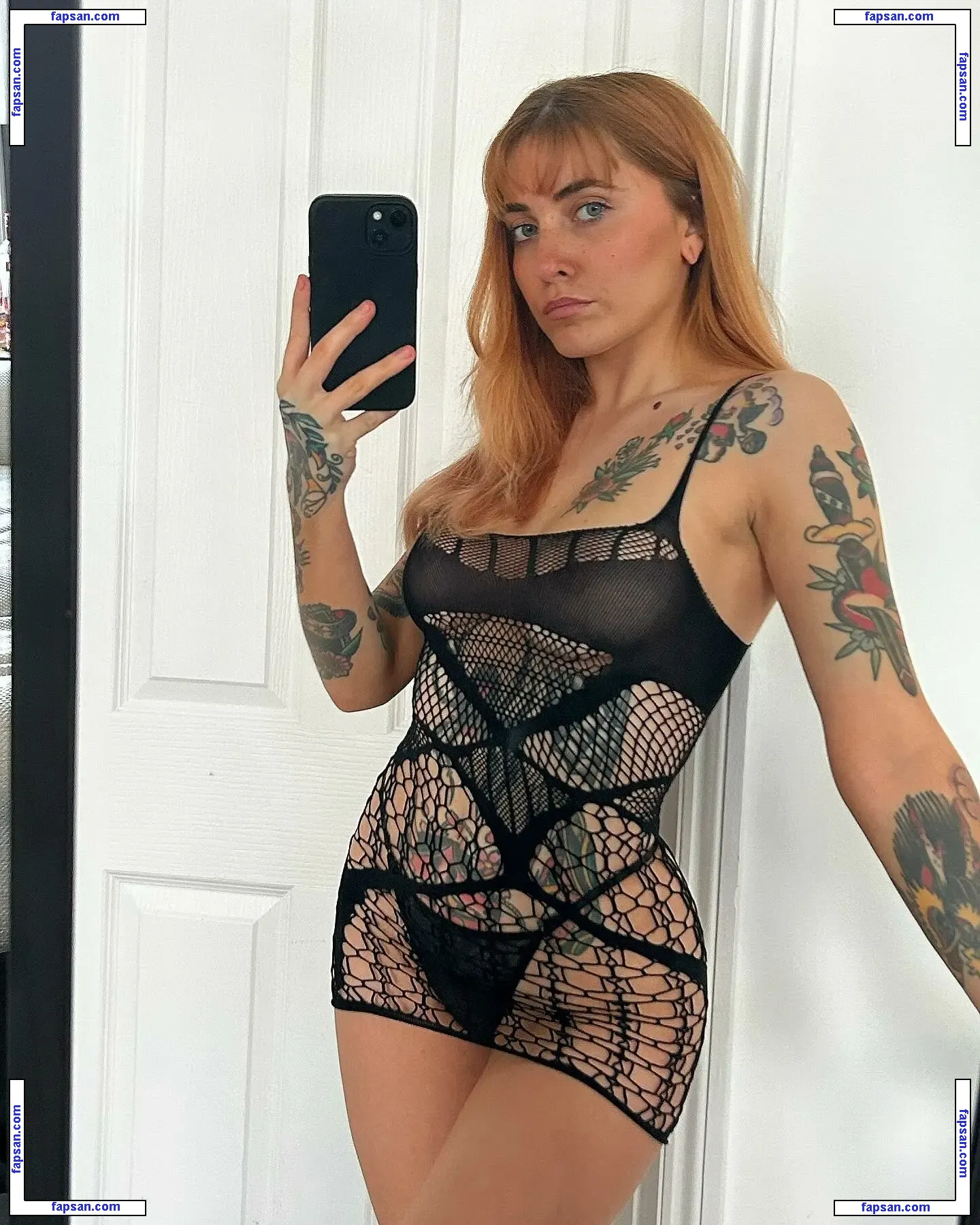 poppypennick голая фото #0016 с Онлифанс