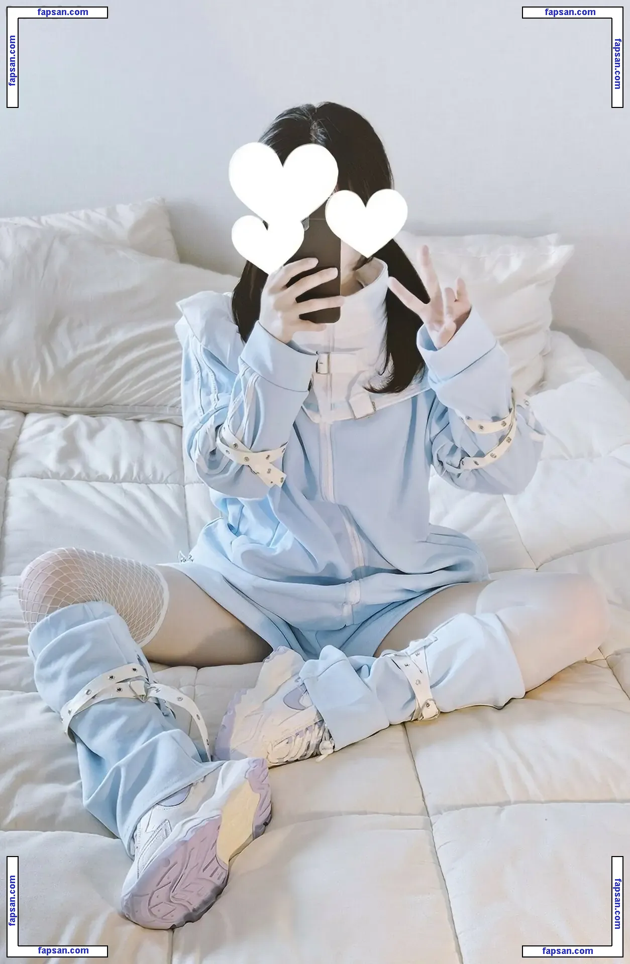 Possumposse99 nude photo #0008 from OnlyFans