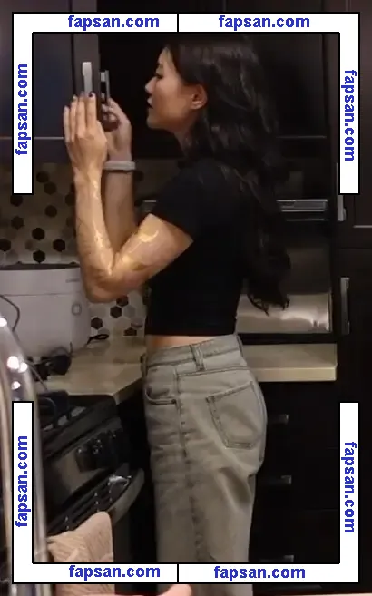 PotasticPanda nude photo #0452 from OnlyFans