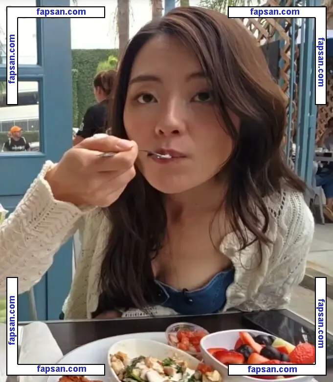 PotasticPanda nude photo #0462 from OnlyFans