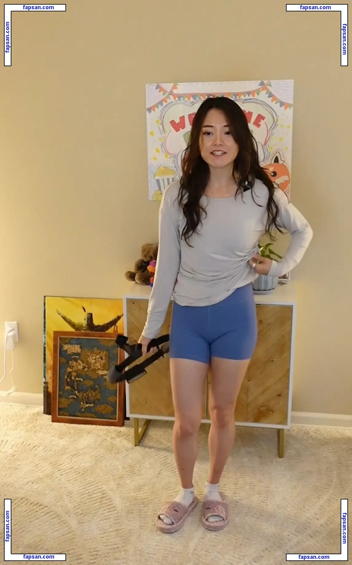 PotasticPanda nude photo #0473 from OnlyFans