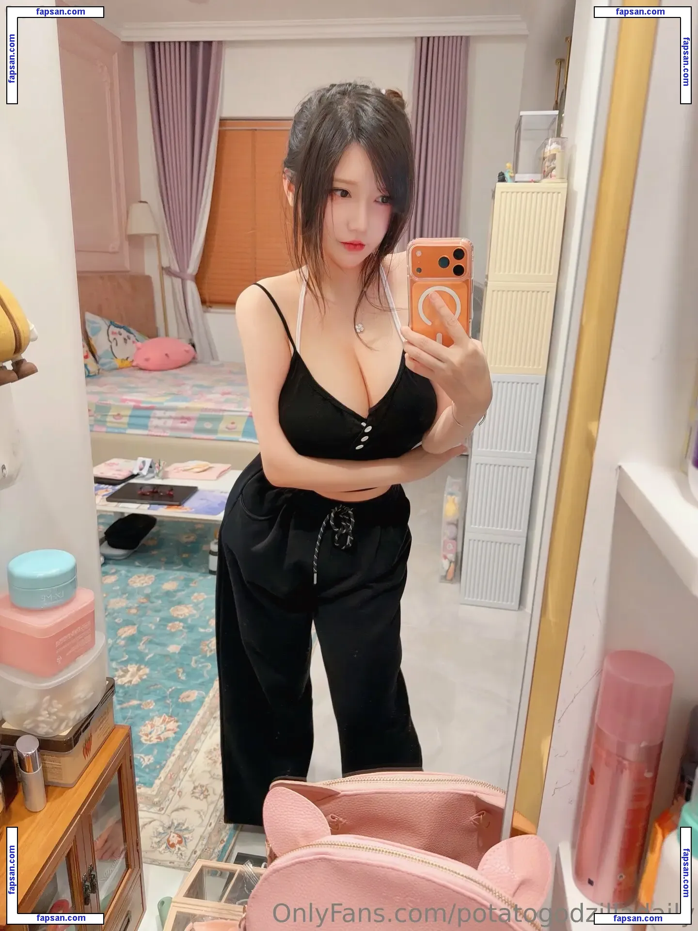 Potatogodzilla / Potato Godzilla nude photo #0015 from OnlyFans