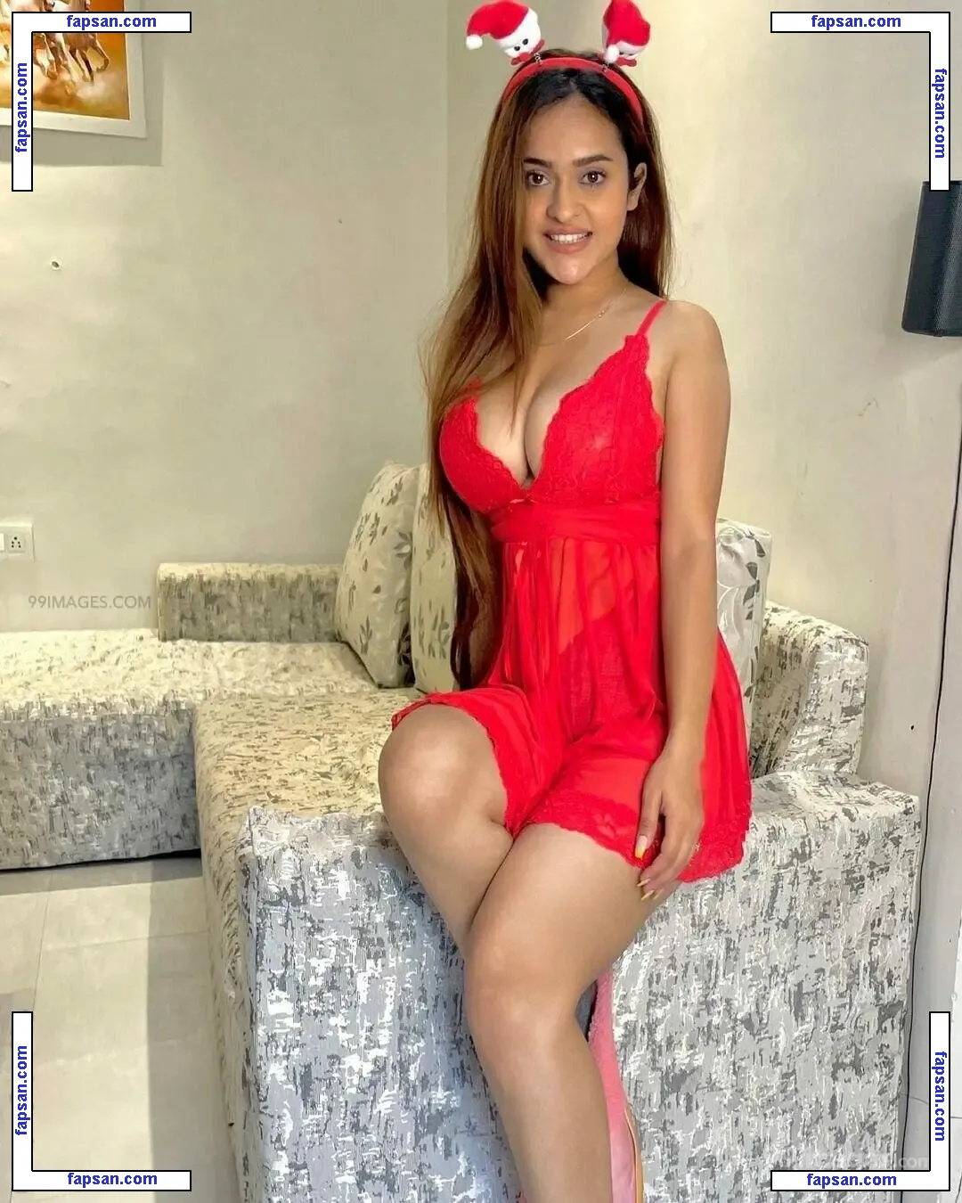 Prajakta Dusane nude photo #0006 from OnlyFans