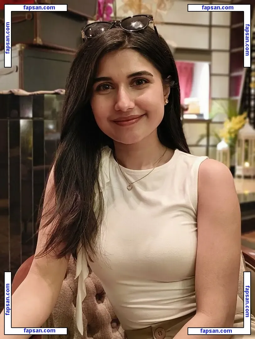 Pratima Adhikari голая фото #0001 с Онлифанс