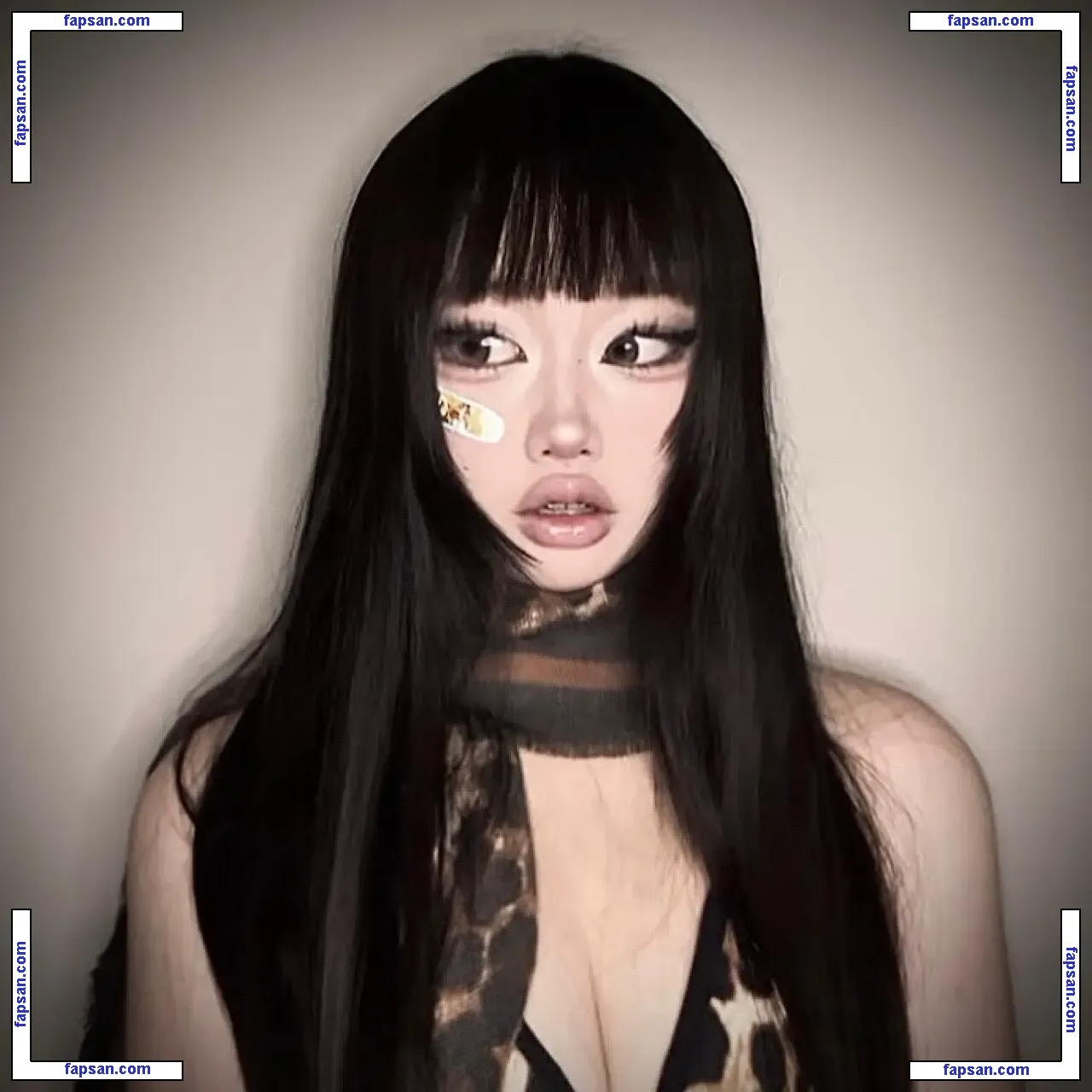 prayersfromsaint голая фото #0004 с Онлифанс