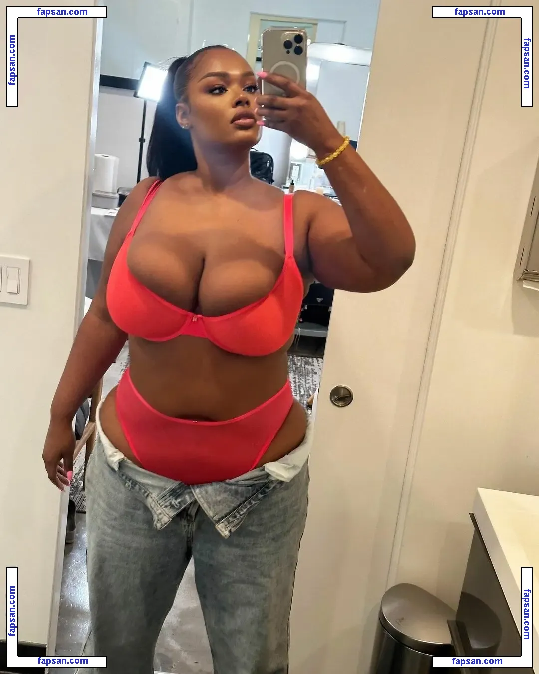 Precious Lee nude photo #0003 from OnlyFans