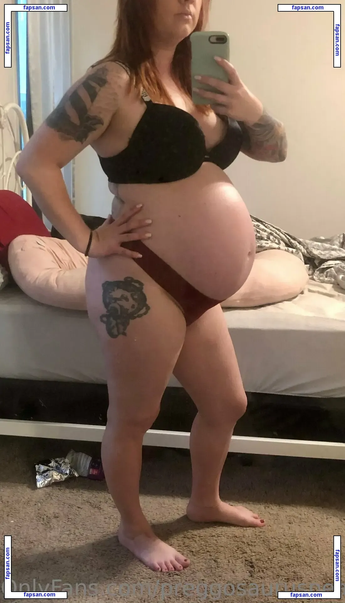 preggosauruspeach nude photo #0008 from OnlyFans