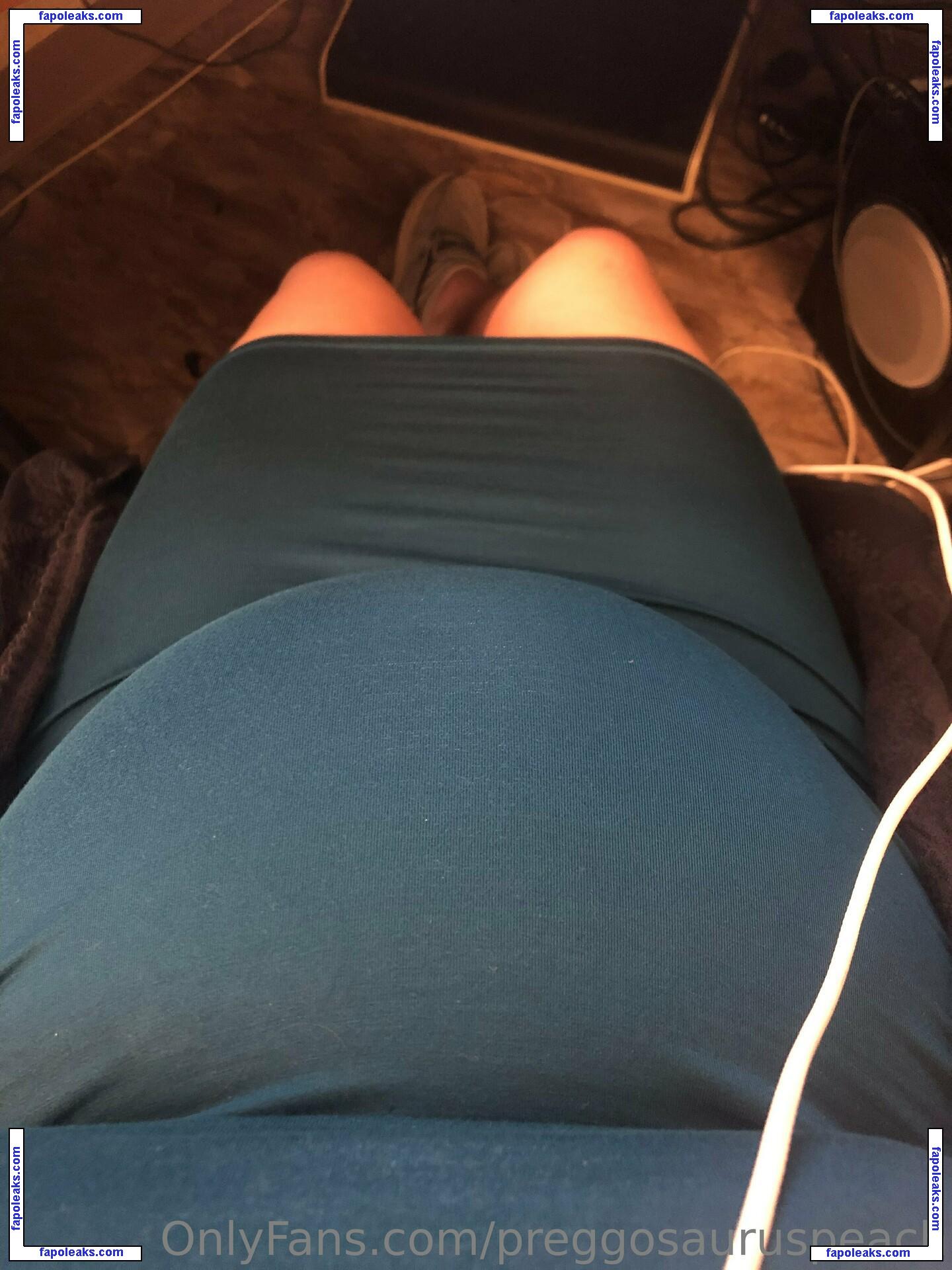 preggosauruspeach / priscillaagrace_ nude photo #0027 from OnlyFans