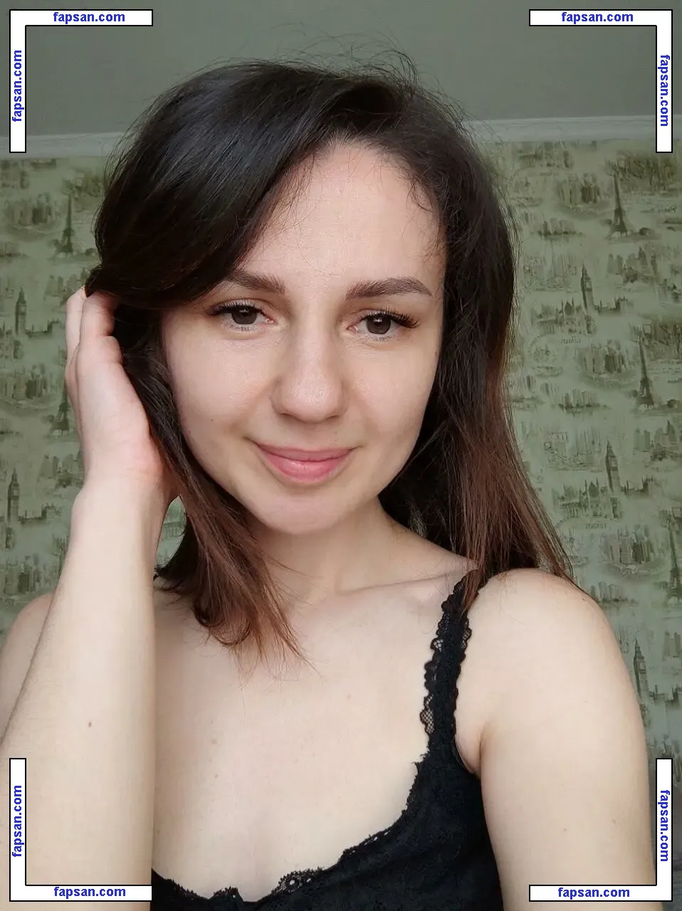 Pretty-two-4141 голая фото #0001 с Онлифанс