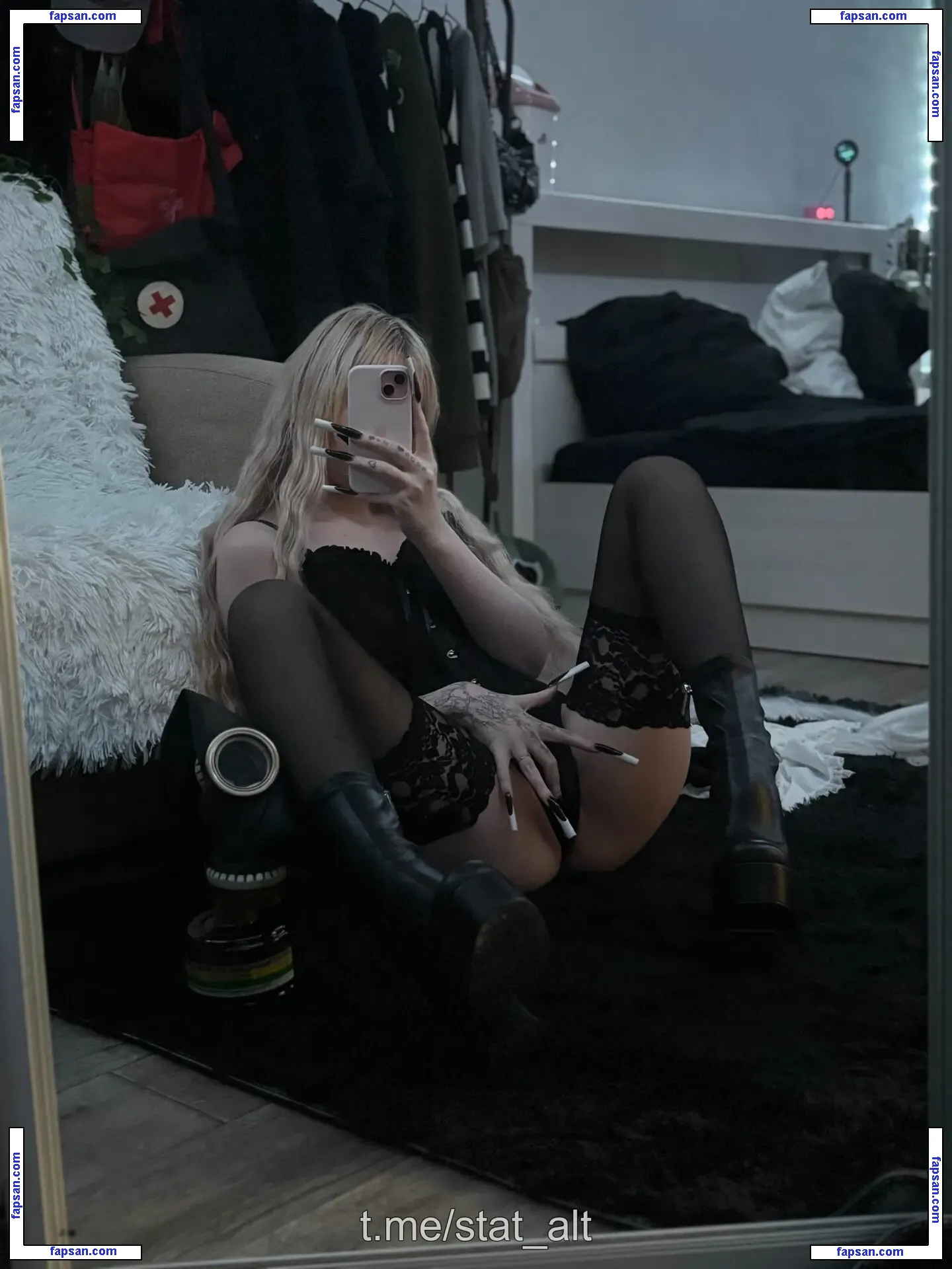 prettylyriqq голая фото #0003 с Онлифанс