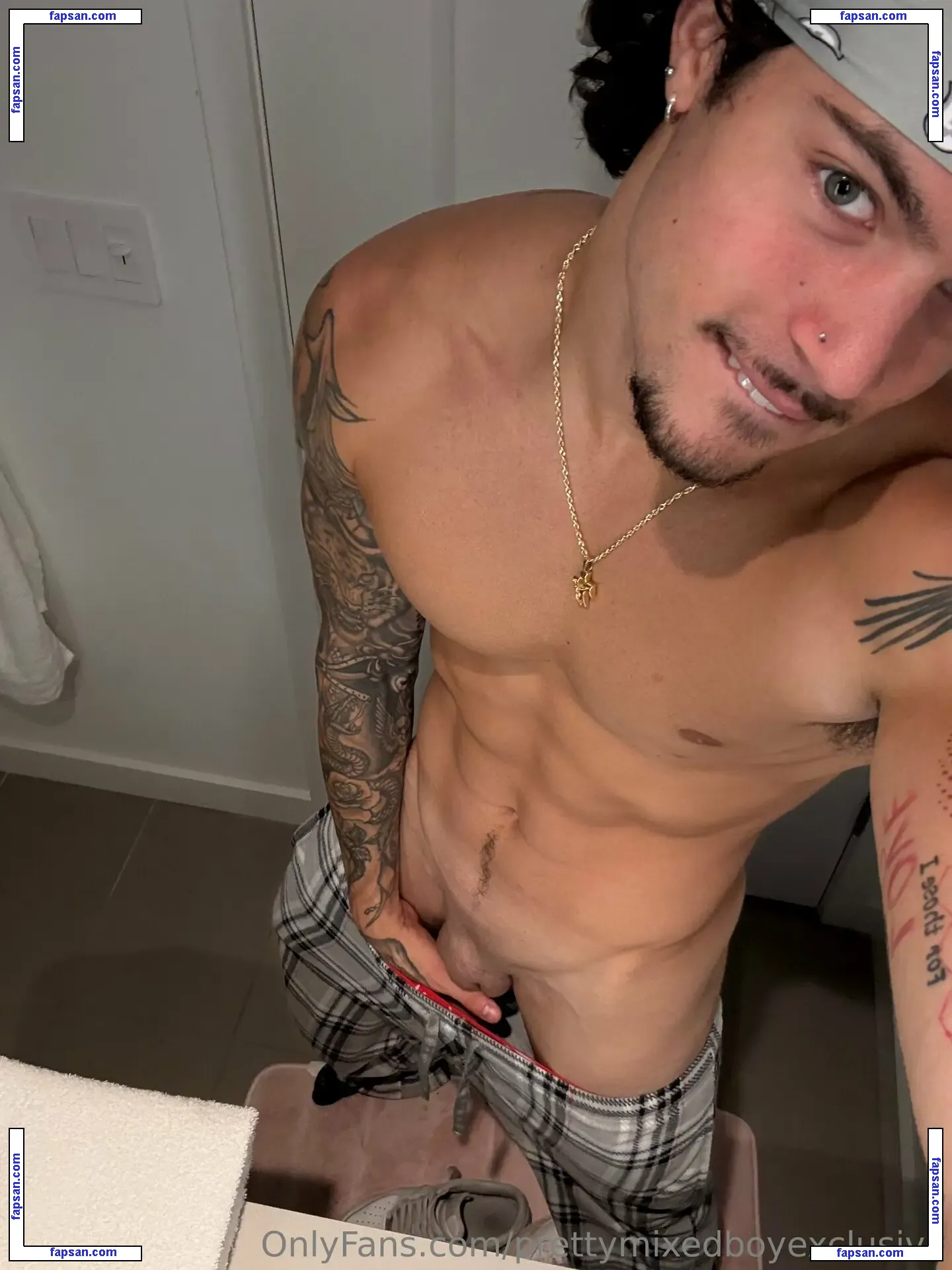 prettymixedboyexclusive nude photo #0019 from OnlyFans