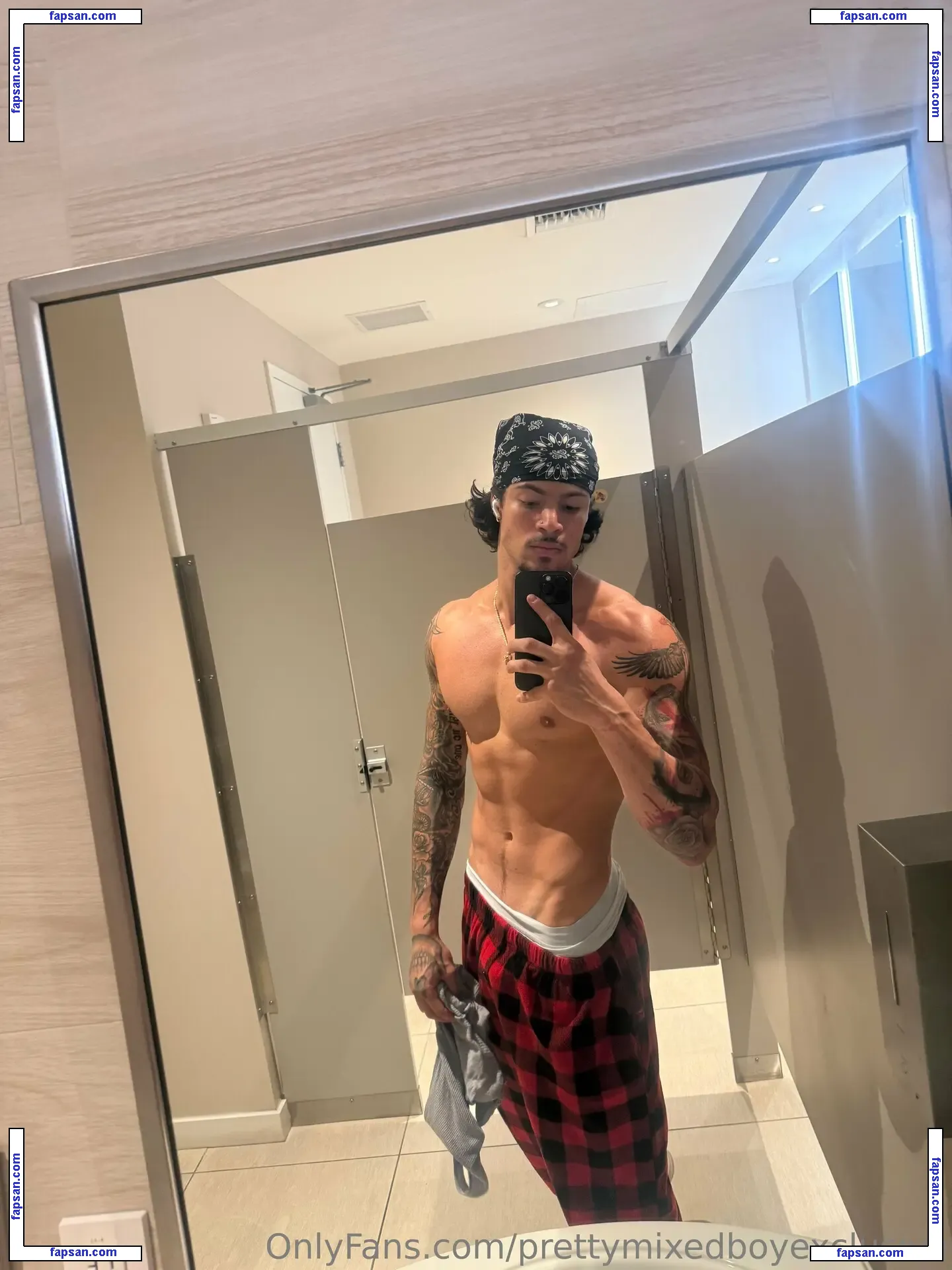 prettymixedboyexclusive nude photo #0023 from OnlyFans