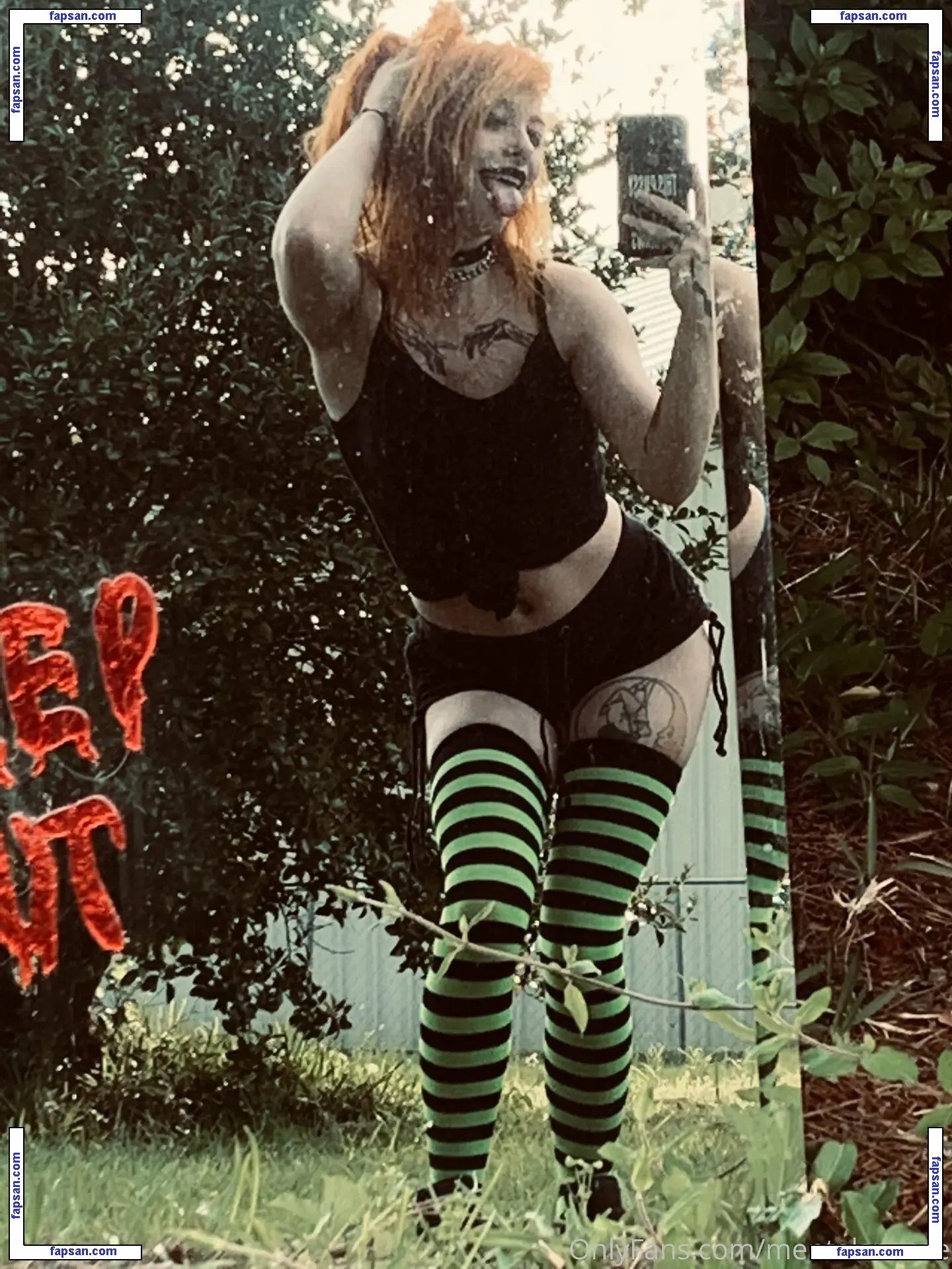 prettypixiexxx nude photo #0005 from OnlyFans