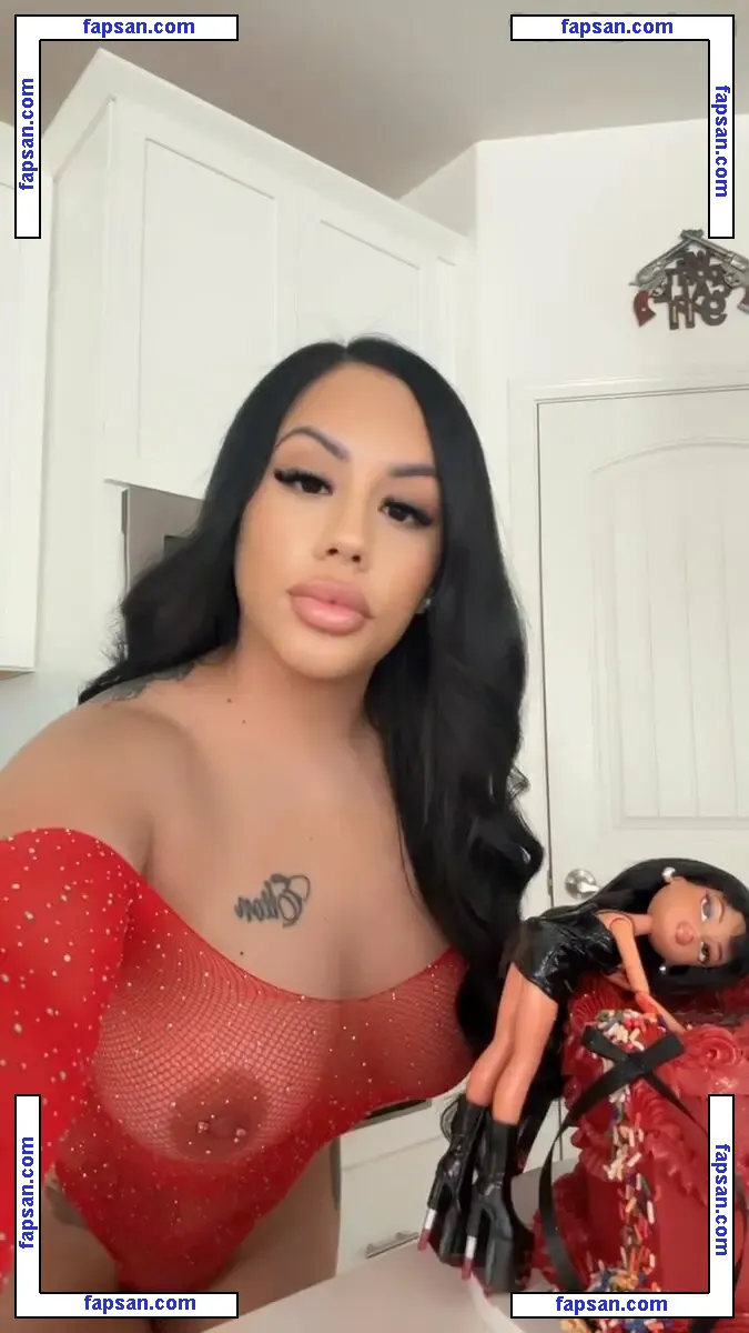 Princess Jocelyn nude photo #0006 from OnlyFans
