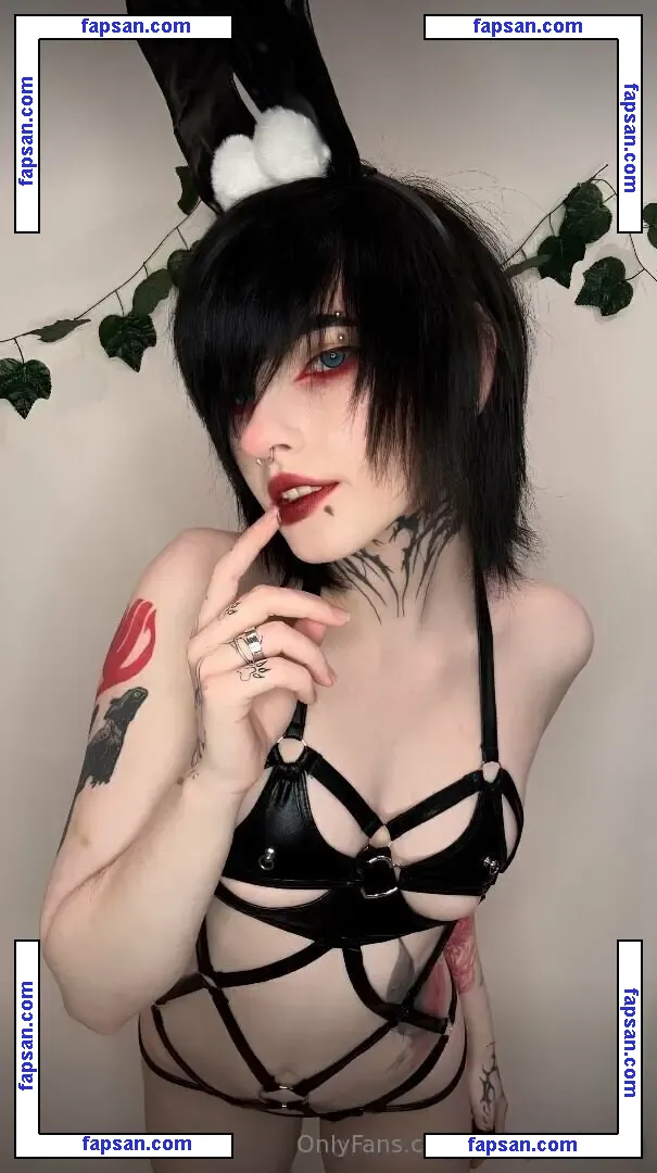 princess_p1xie nude photo #0007 from OnlyFans