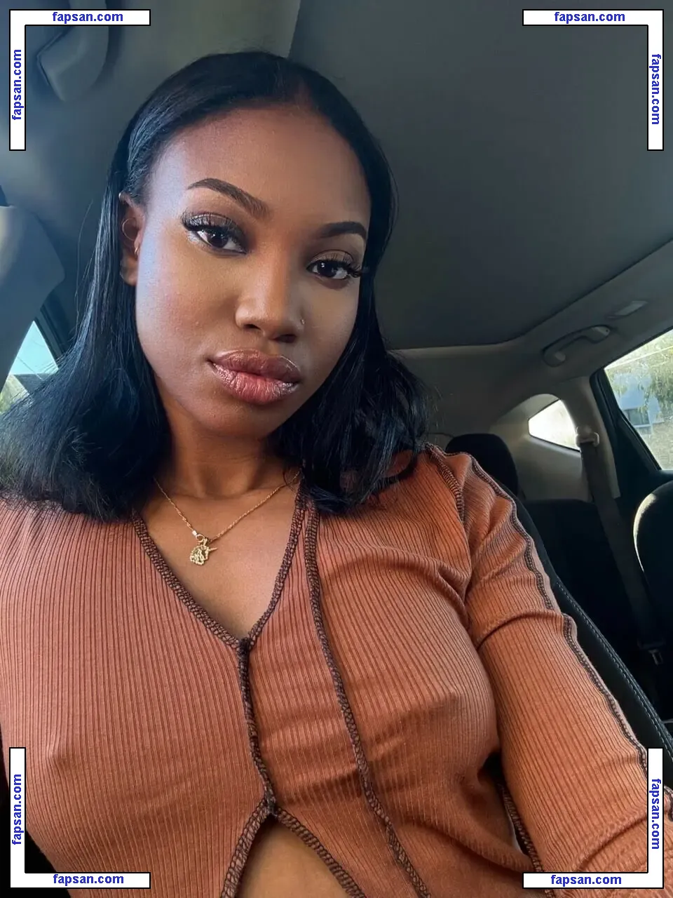 Princessjuliana nude photo #0018 from OnlyFans