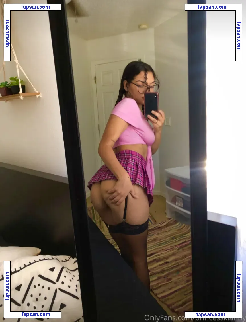 princesskiaxo nude photo #0008 from OnlyFans