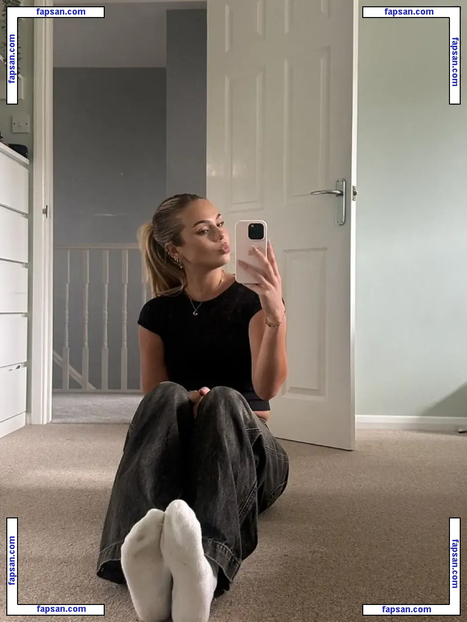 Princessliv nude photo #0023 from OnlyFans