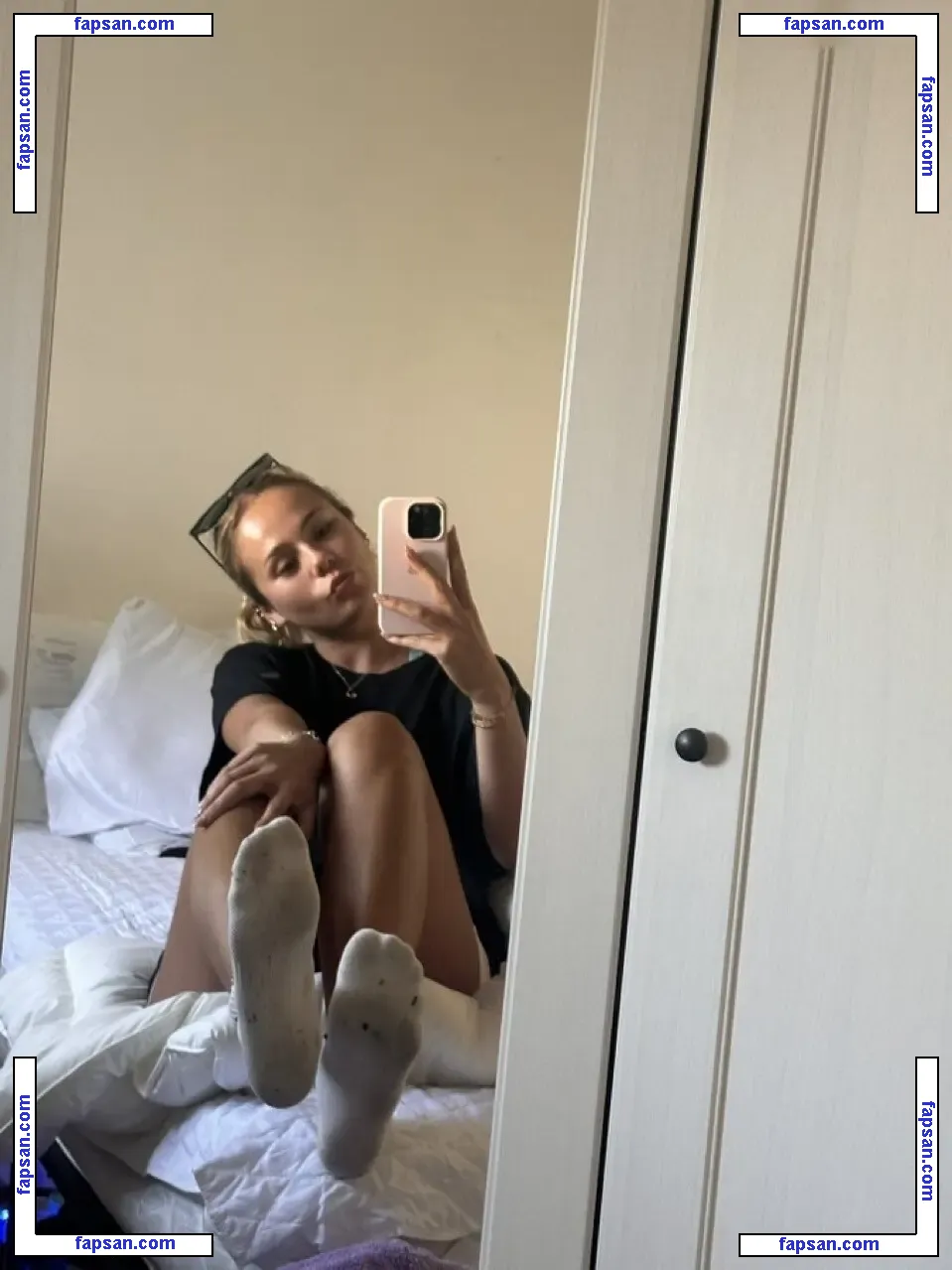 Princessliv nude photo #0025 from OnlyFans