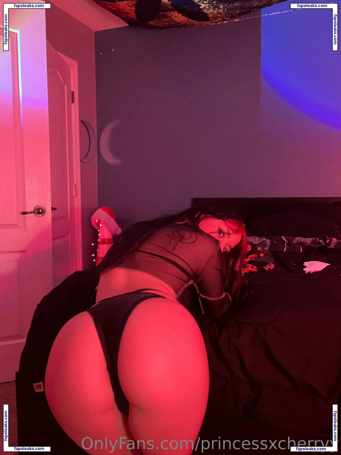 princessxcherryy / cherrychy_ nude photo #0004 from OnlyFans