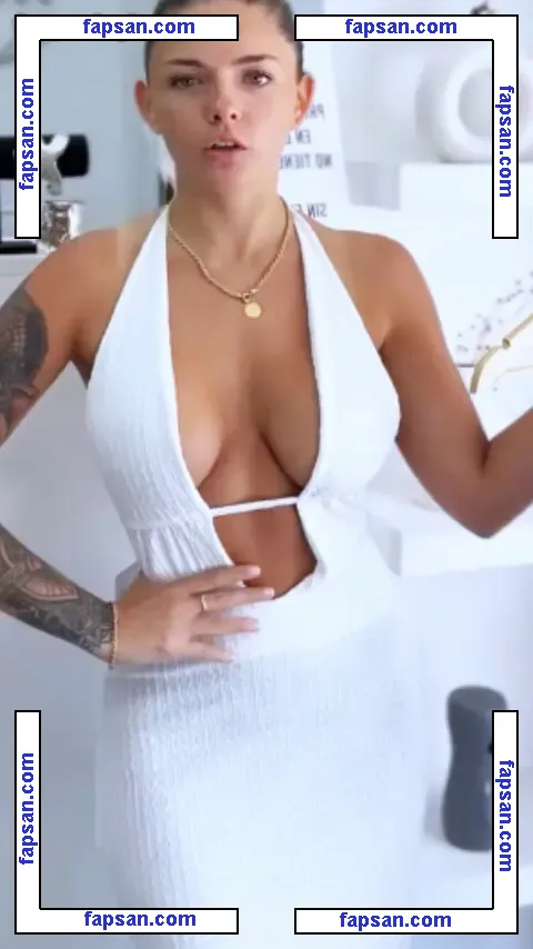 Priscila Rojas голая фото #0029 с Онлифанс