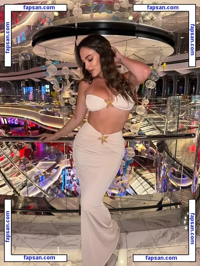 priscilliaa голая фото #0019 с Онлифанс