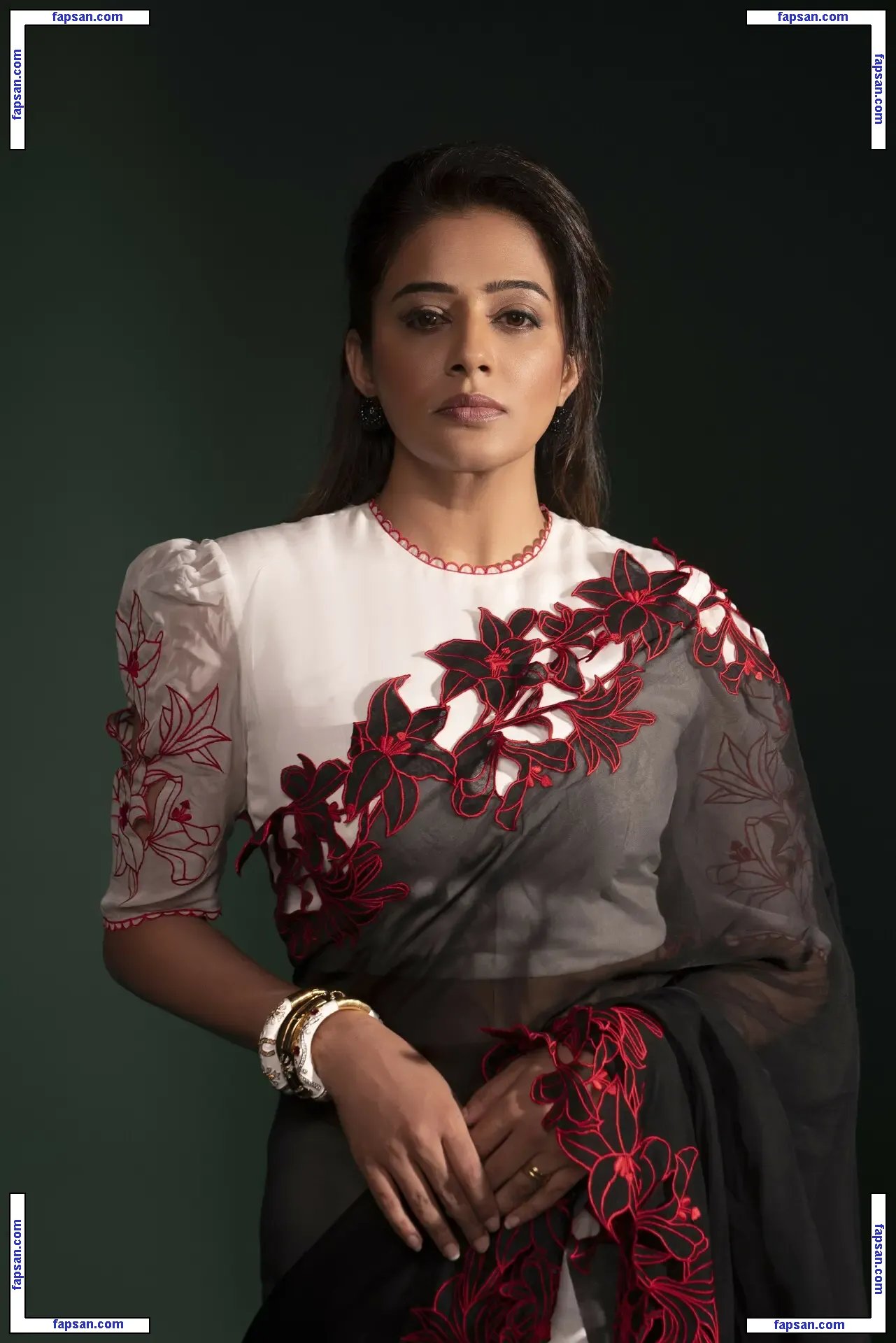 Priyamani nude photo #0004 from OnlyFans
